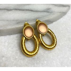 Vintage Gold Peach Clip On Earrings